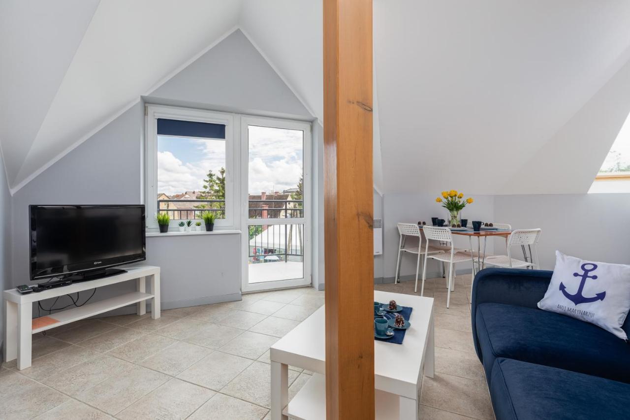 Apartment Rodzinny Blisko Plazy - Parking & Balkon - By Renters *