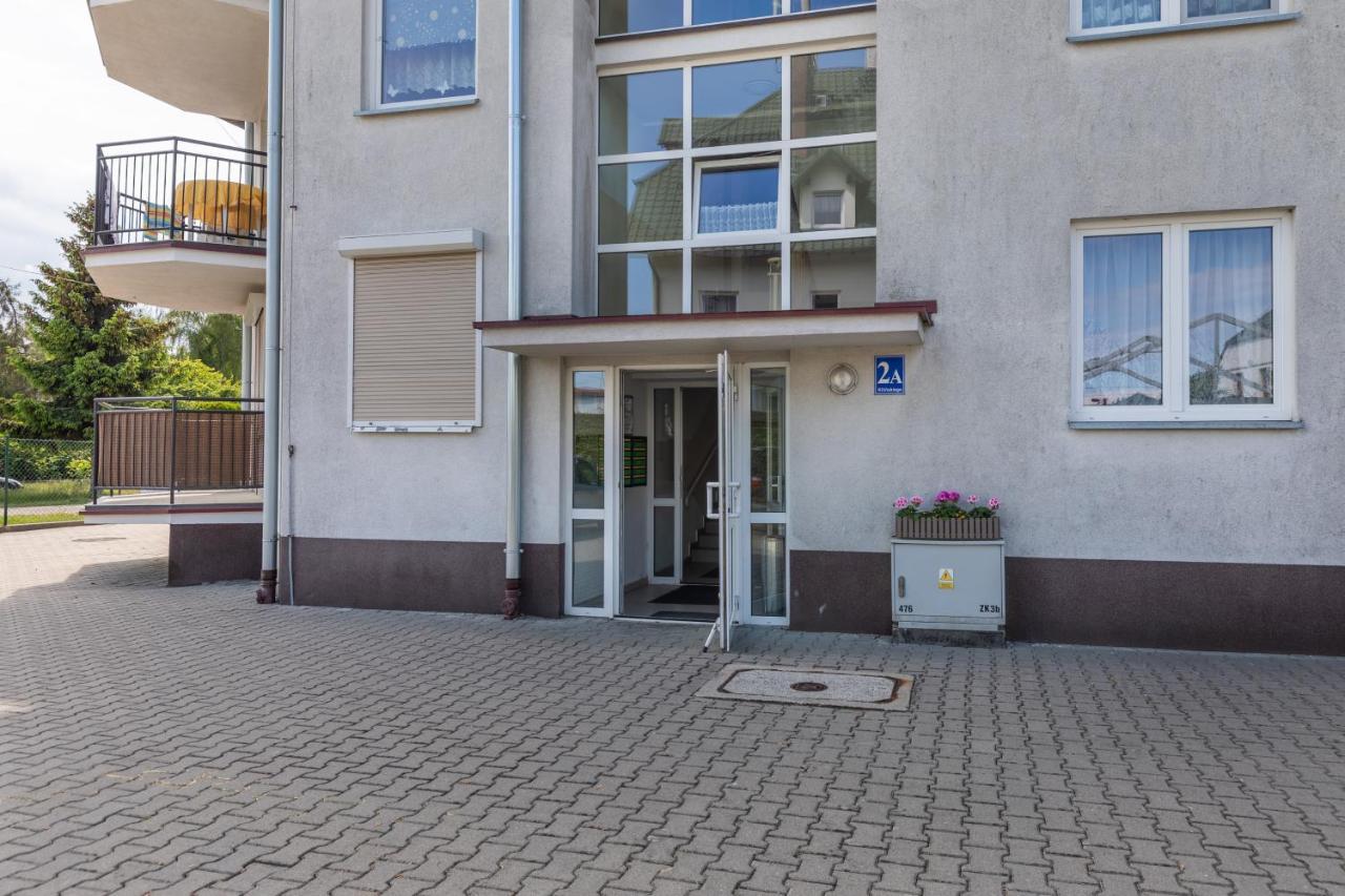 Rodzinny Blisko Plazy - Parking & Balkon - By Renters * Pobierowo